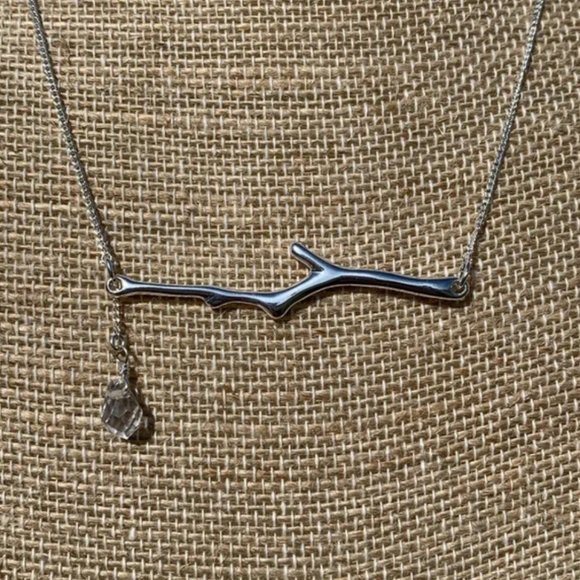 Brand New In Box Chloe + Isabel Silver Signature Branch Delicate Necklace RARE - Picture 4 of 10